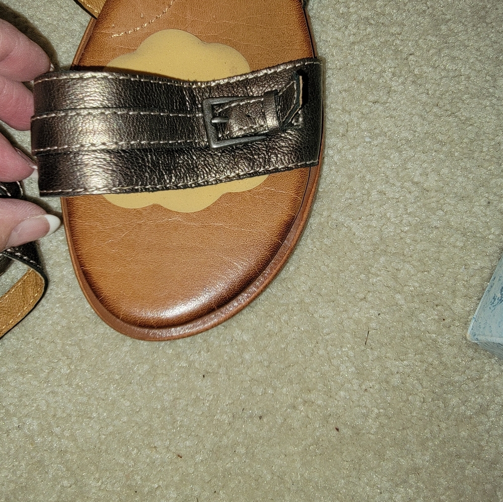 Naya Women's Size 11 Metallic Brown Strapy Sandles - Picture 5 of 6